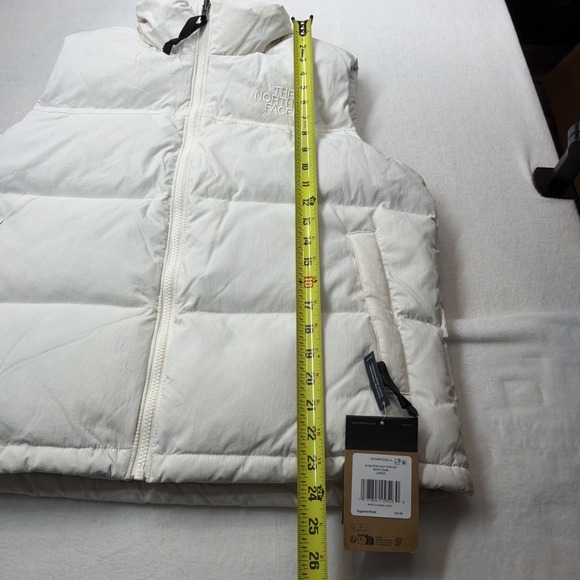 The North Face Women's 1996 Retro Nuptse DTM Vest 700 Down White Dune NWT Large - Picture 16 of 16